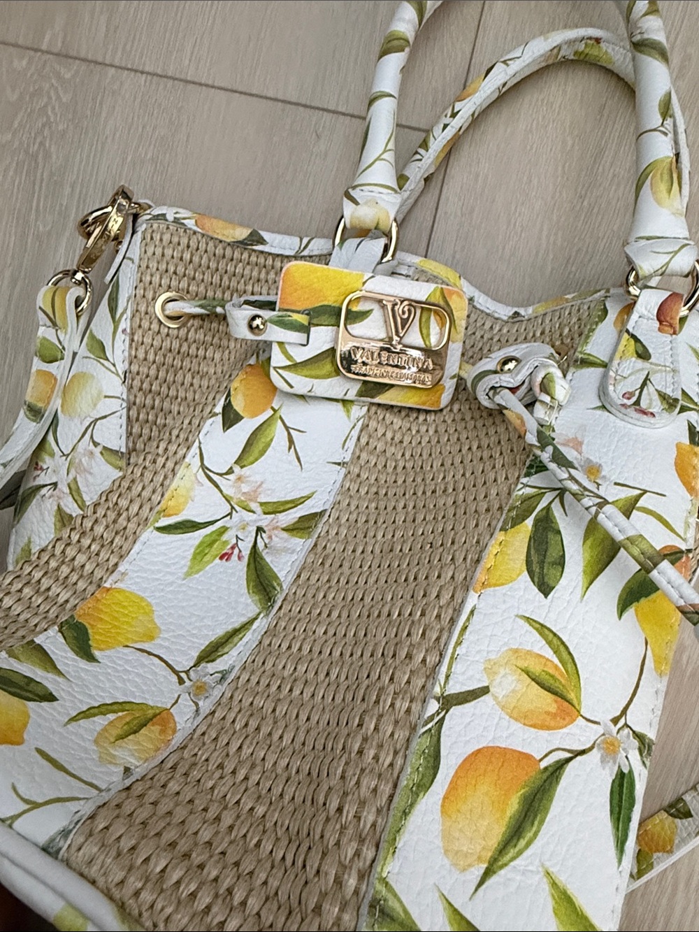 Valentina White Lemon-Print Bucket Shoulder Bag with Natural Straw Panels - Picture 11 of 16